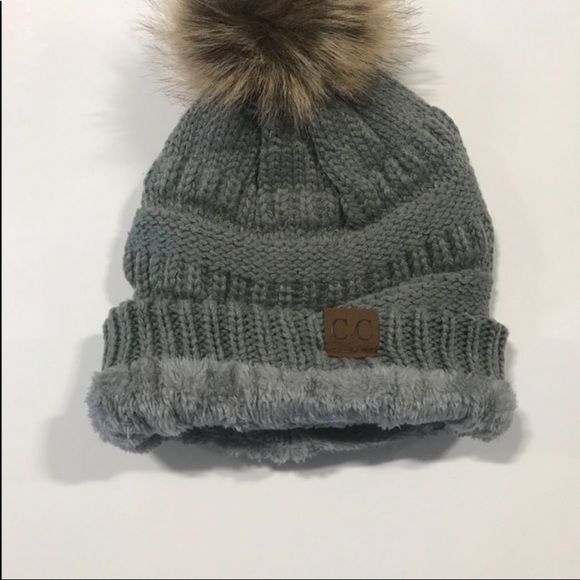 2 CC POM STYLE BEANIES - Picture 8 of 10